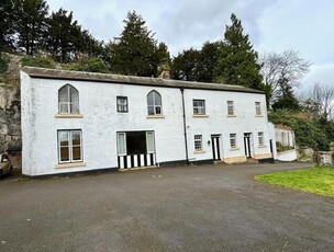 4 Bedroom Detached House For Sale In Matlock, Derbyshire