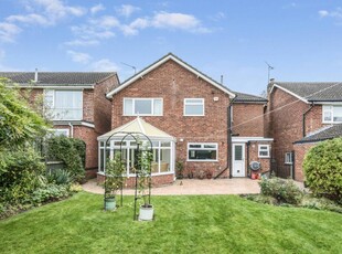 4 bedroom detached house for sale in Pensilva Close, Wigston, Leicestershire, LE18