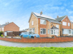 4 bedroom detached house for sale in Skelton Drive, LEICESTER, Leicestershire, LE2