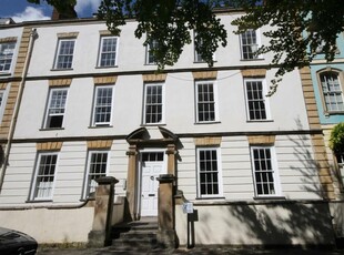 4 bedroom flat for rent in Dowry Square, Bristol, BS8