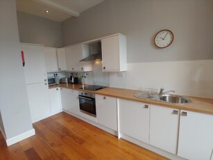 4 bedroom flat for rent in Rupert Street, Woodlands, Glasgow, G4