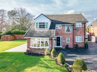 4 Bedroom House Hale Cheshire