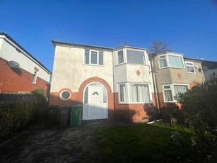 4 bedroom semi-detached house for rent in Springdale Gardens, Didsbury, Manchester, M20
