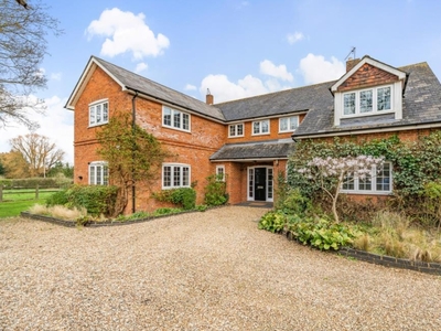 6 Bed House To Rent in Winkfield Row, Berkshire, SL5 - 685