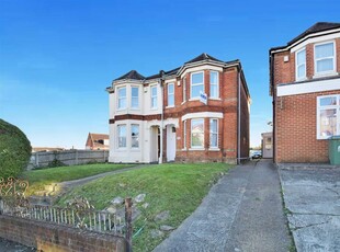 7 bedroom semi-detached house for rent in Burgess Road, Southampton, SO16