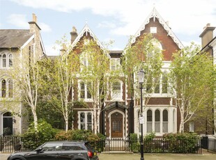 7 bedroom terraced house for rent in Phillimore Place, Kensington, W8