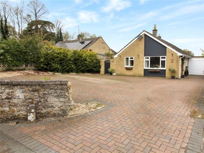 Bungalow for sale in High Street, Blunsdon, Swindon, Wiltshire SN26