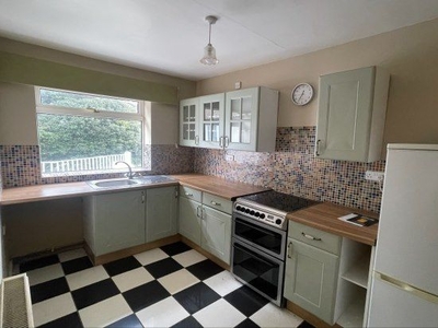 Bungalow to rent in Dolphin Court, Bae Colwyn LL28
