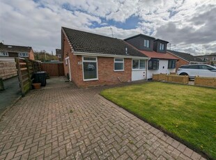 Bungalow to rent in Manor Road, Hurworth Place, Darlington DL2