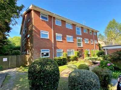 Coral Court, 64A Princess Road, Poole, BH12 2 bedroom flat/apartment in 64A Princess Road