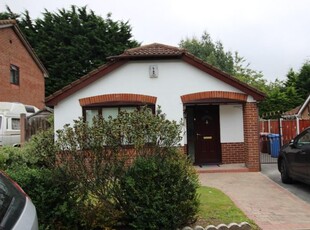 Detached bungalow to rent in Berrywood Drive, Whiston, Prescot L35