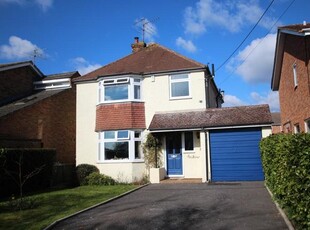 Detached house to rent in Commonfields, West End, Woking GU24