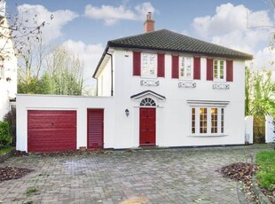 Detached house to rent in Tattenham Crescent, Epsom KT18