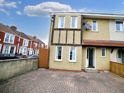 End terrace house to rent in Beachgrove Road, Fishponds, Bristol BS16