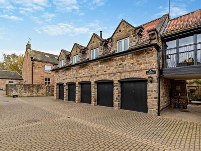 Flat for sale in The Hayloft, Manor Court, Follifoot HG3