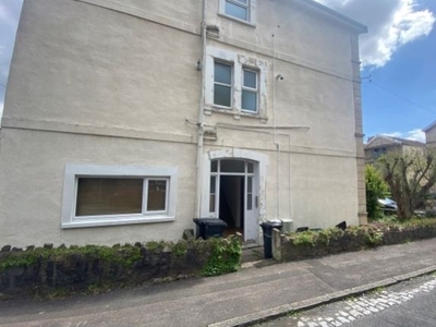 Flat to rent in 19 West Shrubbery, Redland, Bristol BS6