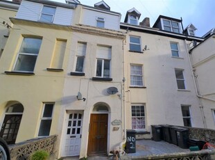 Flat to rent in 2 Bedroom Flat, Larkstone Terrace, Ilfracombe EX34