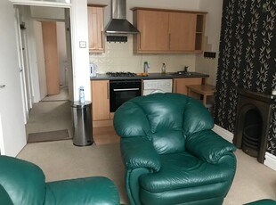 Flat to rent in Alexandra Road, Leicester LE2