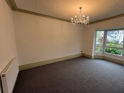 Flat to rent in Cathedral Road, Pontcanna, Cardiff CF11