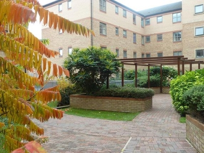 Flat to rent in Kentmere Drive, Lakeside, Doncaster DN4