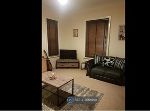 Flat to rent in Newton Drive, Blackpool FY3