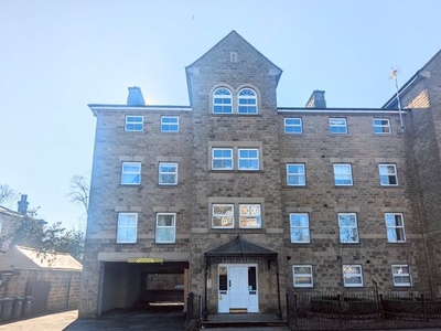 Flat to rent in Park Court, North Park Road, Harrogate HG1