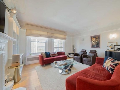 Flat to rent in Park Mansions, Knightsbridge, London SW1X
