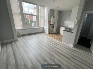 Flat to rent in Shaftesbury Street, Stockton-On-Tees TS18