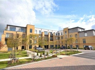 Flat to rent in Sterling Square, Broad Lane, Bracknell, Berkshire RG12