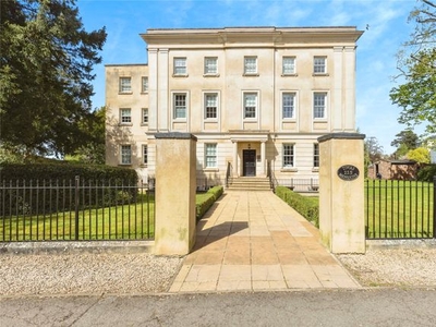 Flat to rent in The Park, Cheltenham, Gloucestershire GL50