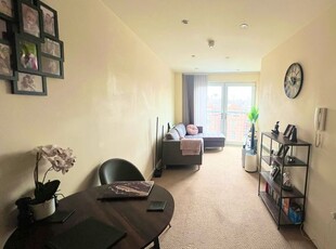 Flat to rent in The Pulse, 50 Manchester Street, Old Trafford M16