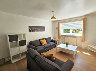 Flat to rent in Union Glen, City Centre, Aberdeen AB11