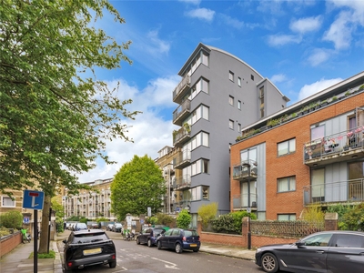 Lithos Road, London, NW3 2 bedroom flat/apartment in London