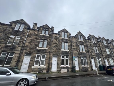 Property to rent in North Dean Road, Keighley BD22