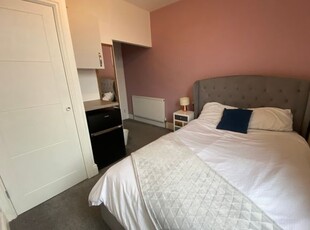 Room to rent in Brighton Road, Alvaston, Derby DE24