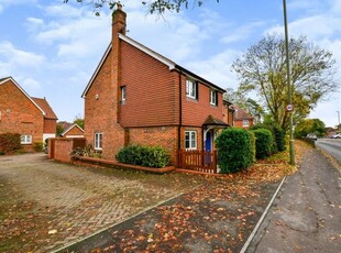 Semi-detached house to rent in Badger Farm Road, Winchester, Hampshire SO22