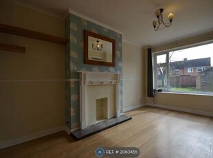 Semi-detached house to rent in Churchill Close, Didcot OX11