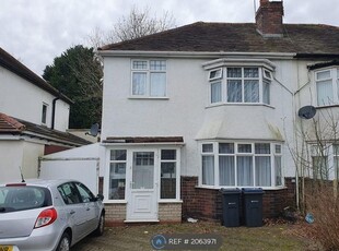 Semi-detached house to rent in Kedleston Road, Birmingham B28