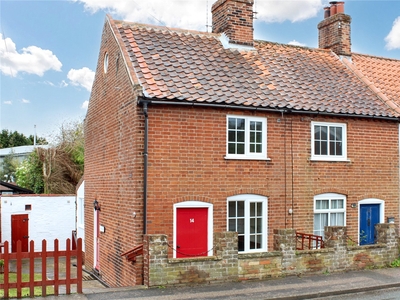 Southwold Road, Wrentham, Beccles, Suffolk, NR34 2 bedroom house in Wrentham