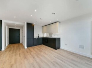 Studio apartment for rent in Silverleaf House, The Verdean, 1 Heartwood Boulevard, London, W3