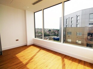 Studio apartment for rent in Westgate House, W5