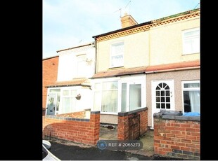 Terraced house to rent in Avenue Road, Rugby CV21