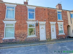 Terraced house to rent in Cross London Street, New Whittington, Chesterfield, Derbyshire S43