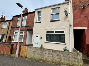 Terraced house to rent in Empire Street, Mansfield NG18