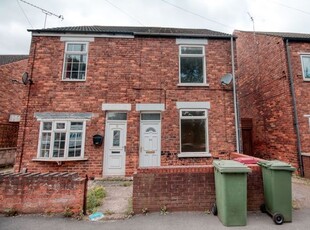 Terraced house to rent in Grange Lane South, Scunthorpe DN16