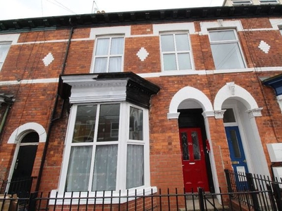 Terraced house to rent in Morpeth Street, Hull HU3