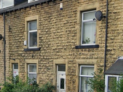 Terraced house to rent in Northampton Street, Bradford BD3