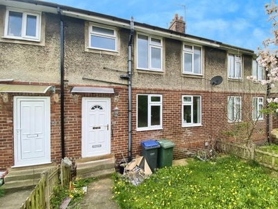 Terraced house to rent in Owlet Road, Shipley BD18