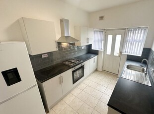 Terraced house to rent in Rector Road, Liverpool L6