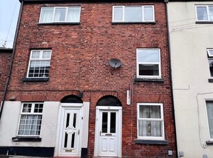 Terraced house to rent in Waggs Road, Congleton CW12
